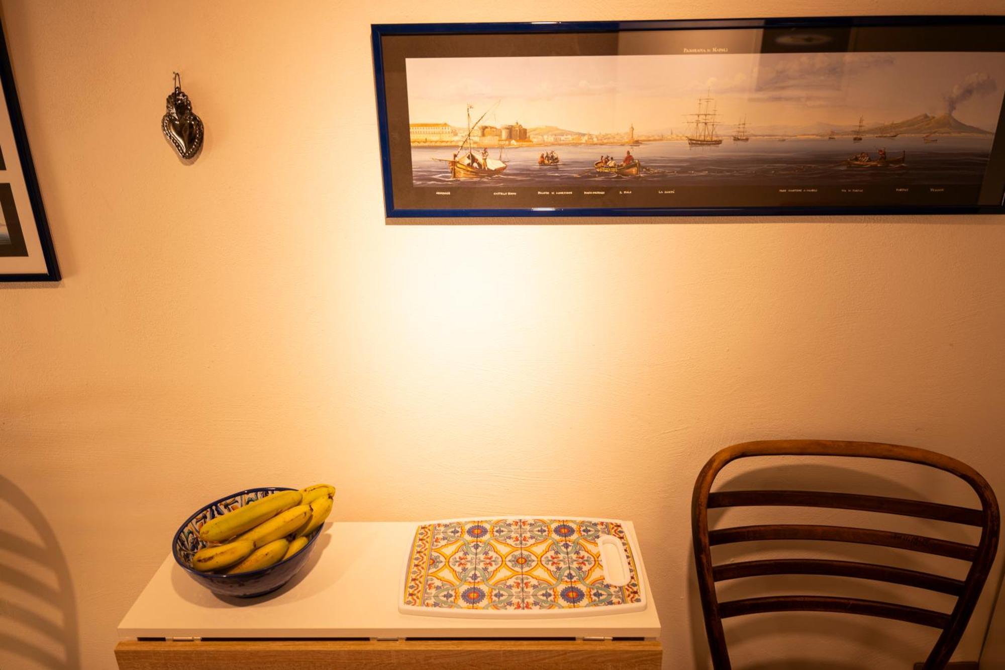 Colonna Bed Bed & Breakfast Naples Exterior photo