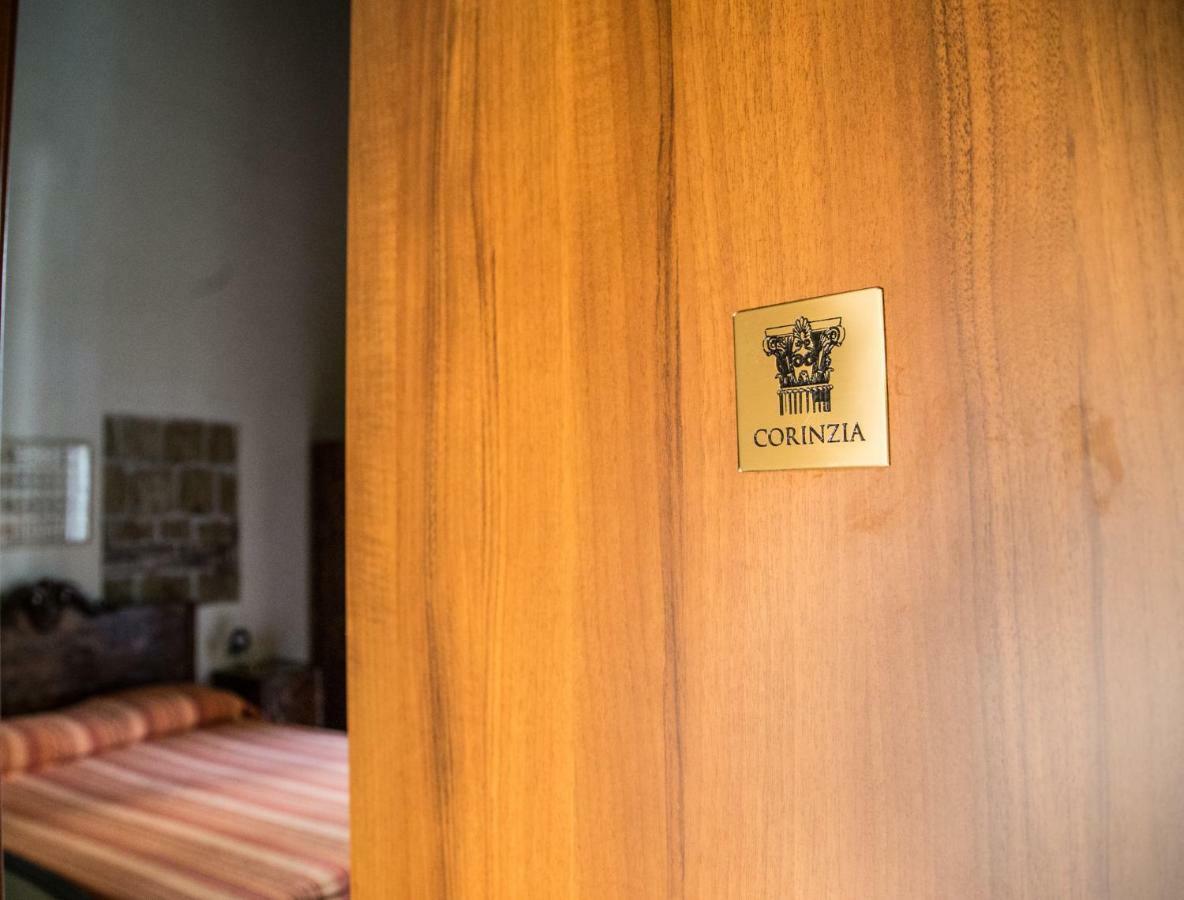 Colonna Bed Bed & Breakfast Naples Exterior photo