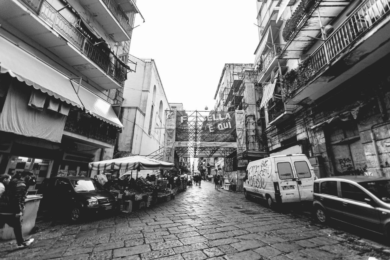 Colonna Bed Bed & Breakfast Naples Exterior photo